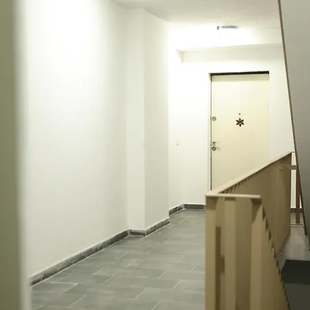 Apartment Family *